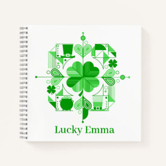 Lucky Name Personalized Clover Design ノートブック