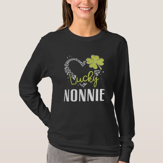 Lucky Nonnie St Patricks Day womens Tシャツ (正面)