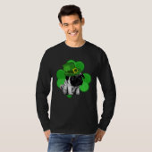 Lucky Pug St Patrick Shamrock C  Dog Dad Mom Boy G Tシャツ (正面フル)