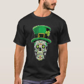 Lucky St. Patrick's day Green Irish Shamrock Skull Tシャツ (正面)