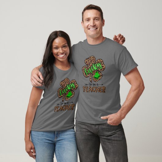 Lucky To Be A Teacher Leopard Shamrock St Patricks Tシャツ (ユニセックス)