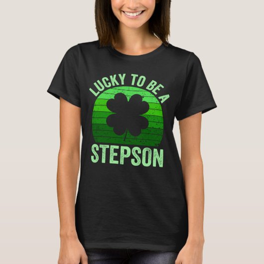 Lucky To Be Stepson Leprechaun Shamrock St Patrick Tシャツ (正面)