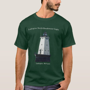 Ludingtonの北の防波堤ライト暗闇のワイシャツ Tシャツ