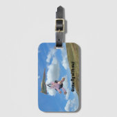 Luggage Tag - Flying Pig Over Hill ラゲッジタグ (正面縦)