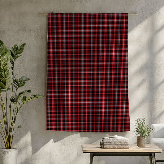 Lumberjack Throw - Red Black Plaid for Cozy Nights フリースブランケット