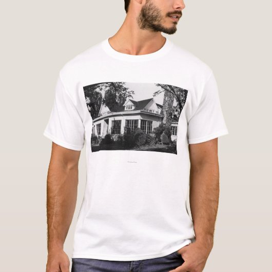 Lummiの島、WA -眺めのLoganitaロッジPhotograp Tシャツ (正面)