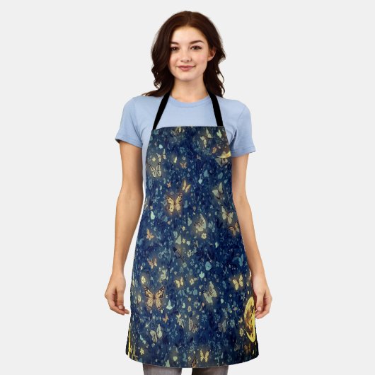 Lunar Glow Celestial Moon & Butterflies Cooking エプロン (着用した状態)