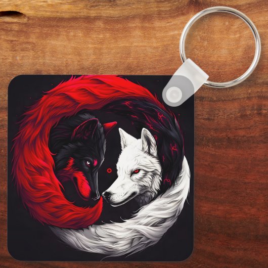 Lunar Red White Wolf キーホルダー (裏面)