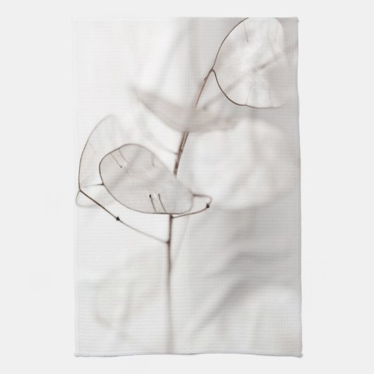 Lunaria、マネープラント、乾燥した種鞘の皿 キッチンタオル (縦)