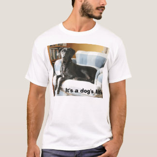 Lunkのそれは犬の生命です Tシャツ