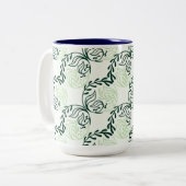 Lush Green Leaves And Vines Pattern ツートーンマグカップ (正面左)