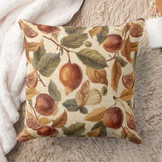 Lush Plums & Fig Leaves Throw Pillow | Gilded クッション (ブランケット)