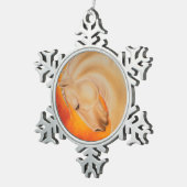 Lusitanoの赤い馬のウマ科のな芸術 スノーフレークピューターオーナメント (右)