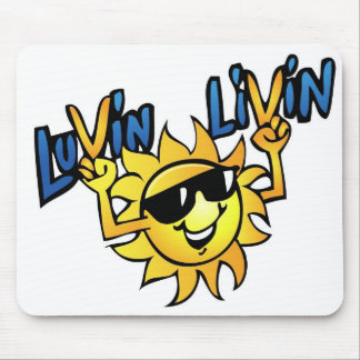 Luvin Livin日曜日の写実的なマウスパッド マウスパッド