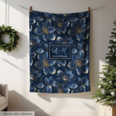 Lux Minimalist Navy Throw Gold Flowers Monogram フリースブランケット
