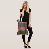 Luxe Preppy Posh Plaid Monogrammed Pink and Green  トートバッグ (モデル)