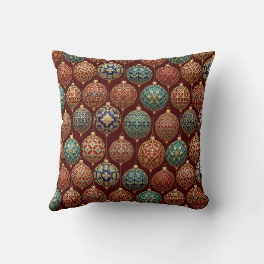 Luxurious Classic Red Blue Gold Ornament Design クッション (裏面)