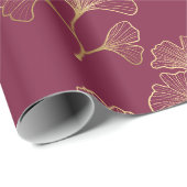 Luxurious Gold Ginkgo Leaves on Deep Burgundy (1) ラッピングペーパー (ロールコーナー)