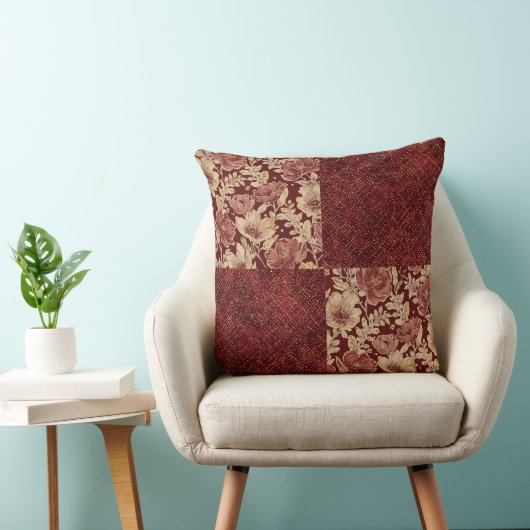 Luxurious Gold Maroon Flowers and Pixels クッション (椅子)