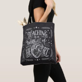 Luxury All-Over-Print Teacher Work of Heart Tote B トートバッグ (クローズアップ)