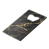Luxury Black Marble Gold Monogram Business Brand クレジットカード栓抜き (正面アングル)