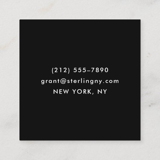 Luxury Black Modern Minimal Typography  スクエア名刺 (裏面)