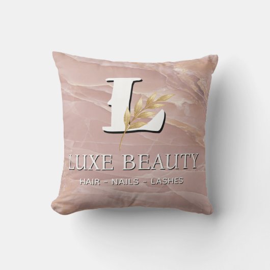 Luxury Blush Pink Marble Beauty Salon Logo クッション (正面)