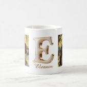 Luxury Cursive Gold White Initial  E + 2 PHOTO コーヒーマグカップ (中央)
