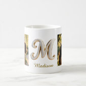 Luxury Cursive Gold White Initial  M + 2 PHOTO コーヒーマグカップ (中央)