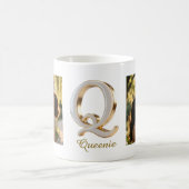 Luxury Cursive Gold White Initial  Q + 2 PHOTO コーヒーマグカップ (中央)