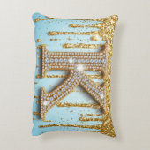 Luxury Diamond Letter K on Gold Glitter Background アクセントクッション (裏面(縦))