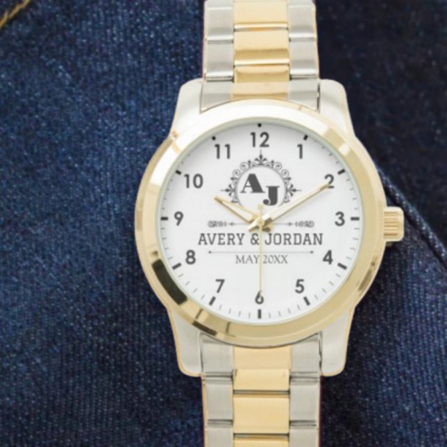 Luxury Elegant Monogram with Initials white 腕時計 (クリエイターアップロード済み)