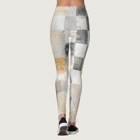Luxury,Gold Pixels and Chessboard Leggings レギンス (裏面)