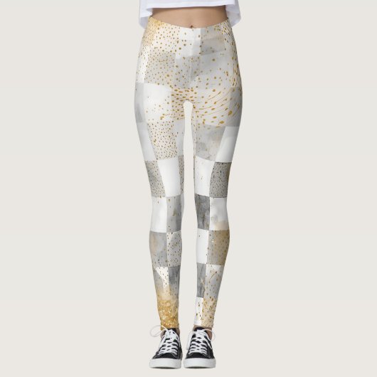 Luxury,Gold Pixels and Chessboard Leggings レギンス (正面)