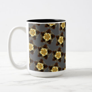 Luxury Golden Floral Mandala Ornamental Design ツートーンマグカップ