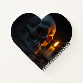 Luxury Haunted Skull Halloween Spiral Notebook ノートブック (裏面)