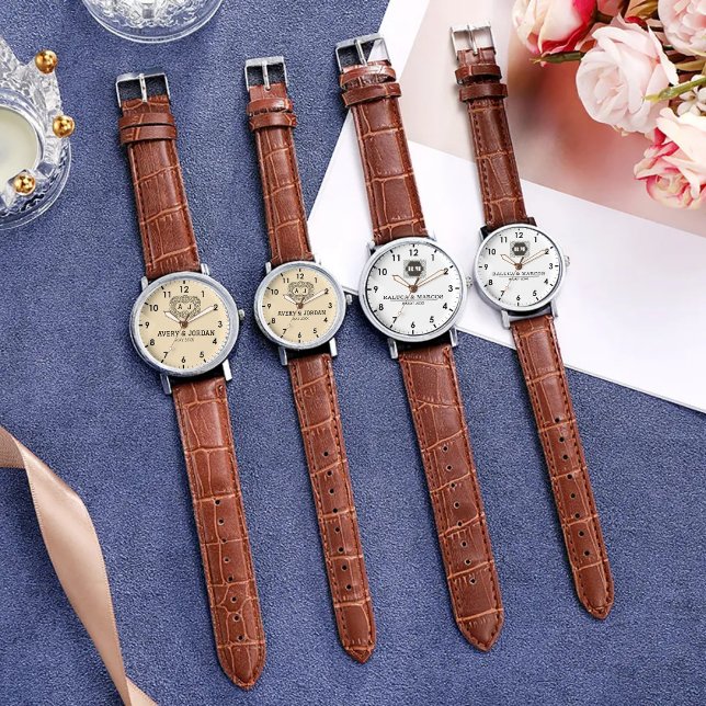 Luxury monogram cream couple names initials  腕時計 (クリエイターアップロード済み)