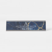 Luxury Navy Marble Gold Monogram Business Branding デスクネームプレート (正面)