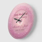 Luxury Pink Glitter Heart 50th Wedding Anniversary ラージ壁時計 (傾斜)