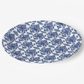 Luxury Royal Blue and White Baroque Floral Pattern ペーパープレート (アングル)