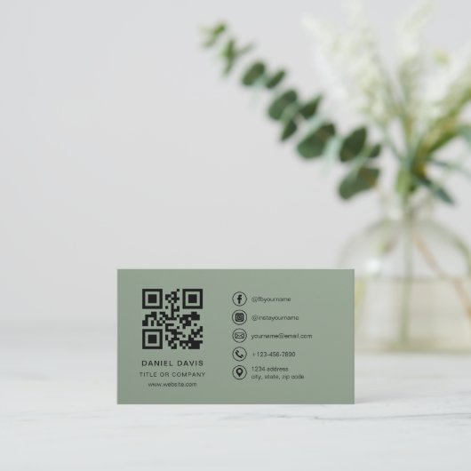 Luxury Sage Green Company Logo QR Code 名刺 (スタンド正面)
