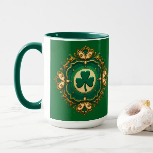 Luxury Shamrock St Patrick’s Day Shirt – caneca マグカップ (ドーナツ付き)