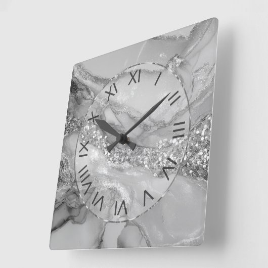 Luxury Silver & White Flowing Marble スクエア壁時計 (傾斜)