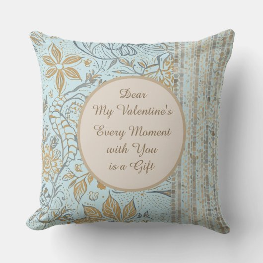 Luxury, Valentine's Day,Gold Soft Blue Flowers Art クッション (正面)