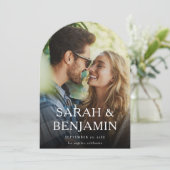 M写真モダン垂直シック日付円弧を保存 招待状 (スタンド正面)