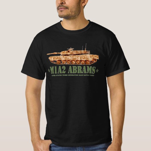 M1A2エイブラムスUS MBTタンクデザートストーム退役軍人 Tシャツ (正面)