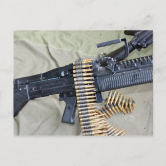 M60機関銃およびベルト ポストカード