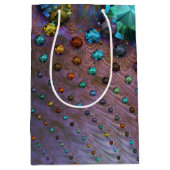 M.宝石で飾られた人の間 ミディアムペーパーバッグ (正面)