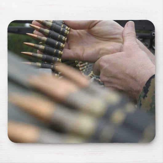 M-240Gから3000ラウンド以上が発射された マウスパッド (正面)