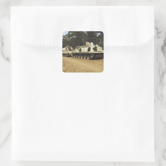 M-88回収車がM992を牽引し始める スクエアシール (バッグ)